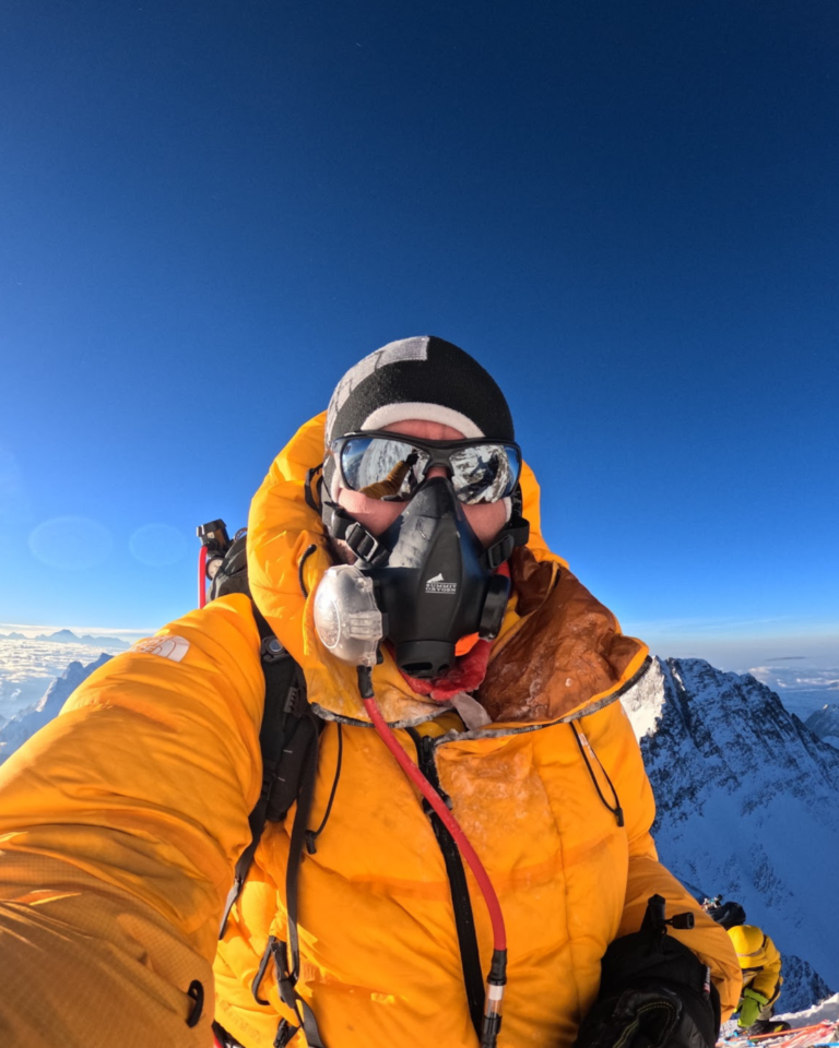 Liderstvo u „zoni smrti“ – Šta nas Everest uči o menadžmentu i donošenju odluka pod pritiskom